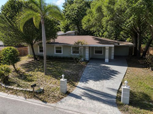8618 Grandview Drive, TAMPA, FL, 33617 | Card Image