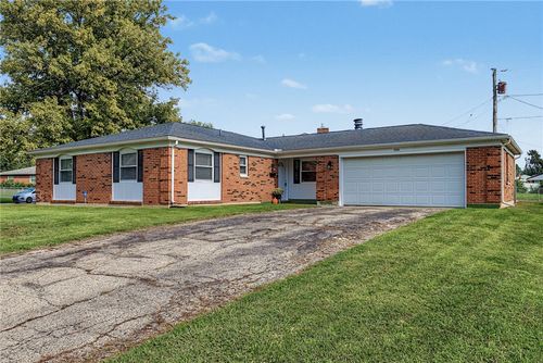 5575 Longford Road, Huber Heights, OH, 45424 | Card Image