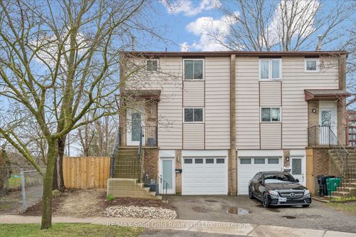 a-423 Cadbury Crt, Waterloo, ON, N2K3G7 | Card Image