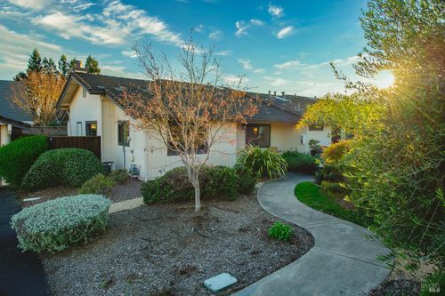 unit-k-920 5th St W, Sonoma, CA, 95476-7300 | Card Image