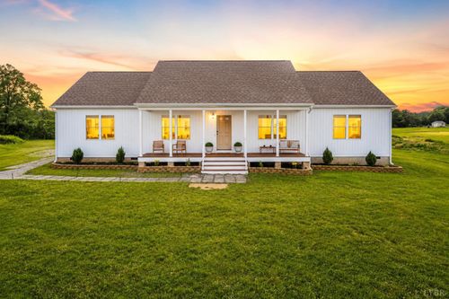 1136 Ryan Estates Ln, Bedford, VA, 24523-7019 | Card Image