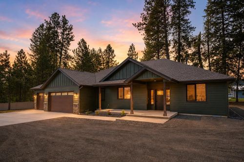 3402 E Yearling Rd, Chattaroy, WA, 99003-5185 | Card Image