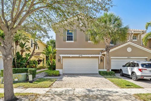 5009 Dulce Ct, Palm Beach Gardens, FL, 33418-8974 | Card Image