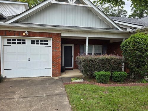6880 Tara Oaks Dr, Riverdale, GA, 30274-2394 | Card Image