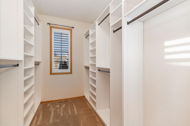 Walk in custom closet | Image 20