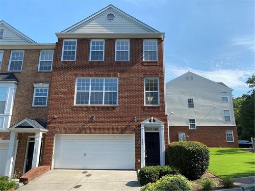 4680 Creekside Villas Way Se, Smyrna, GA, 30082-4895 | Card Image