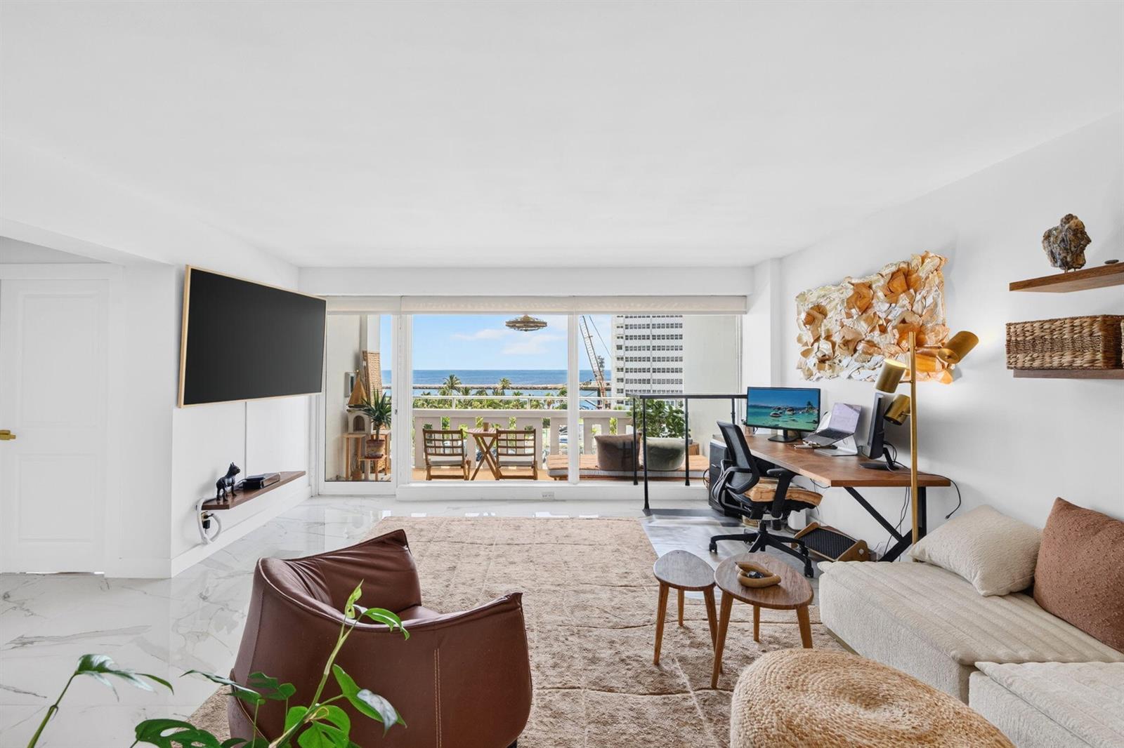 Residential Lease in Fort Lauderdale 4