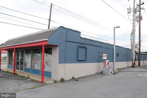 700 N Hanover St, CARLISLE, PA, 17013-1534 | Card Image