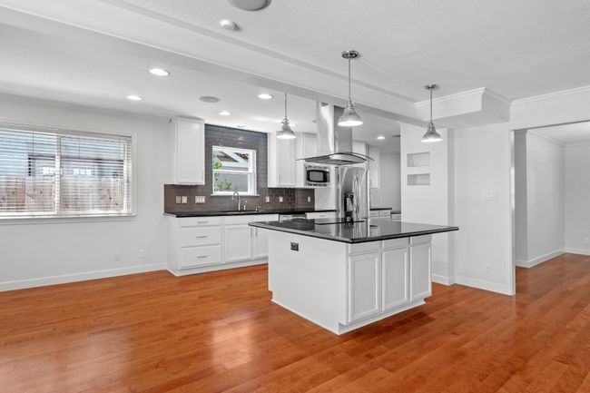 6520 Heron Dr, House other with 4 bedrooms, 3 bathrooms and 2 parking in Austin TX | Image 7