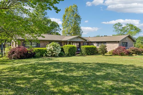 205 Houghton Dr, Winchester, TN, 37398-2260 | Card Image