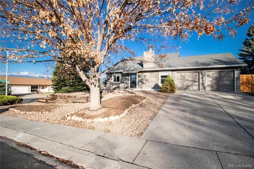 2377 Distinctive Dr, Colorado Springs, CO, 80920-3803 | Card Image
