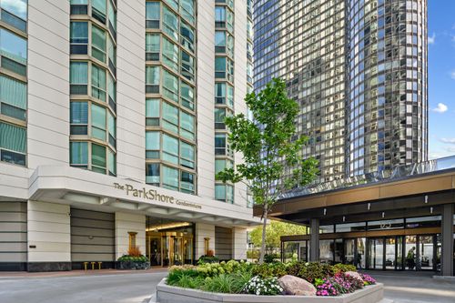 2408-195 N Harbor Dr, Chicago, IL, 60601-7531 | Card Image