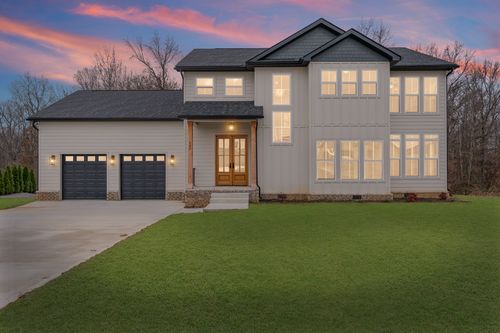 242 Bellshire Dr, Clarksville, TN, 37043-4064 | Card Image