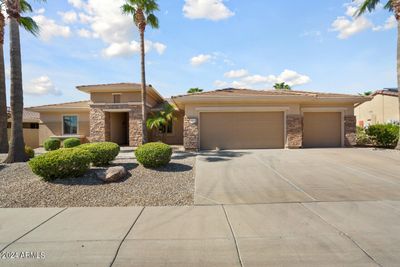 20014 N Portico Way, House other with 3 bedrooms, 2 bathrooms and null parking in Surprise AZ | Image 1