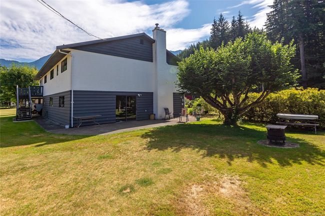 1301 Sayward Rd, House other with 5 bedrooms, 3 bathrooms and 6 parking in Sayward BC | Image 69