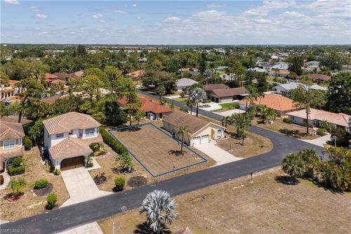 11264 Coimbra Ln, BONITA SPRINGS, FL, 34135-5368 | Card Image