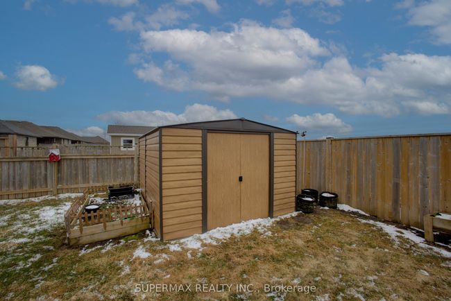 200 Krotz St W, House other with 5 bedrooms, 3 bathrooms and 4 parking in Listowel ON | Image 39
