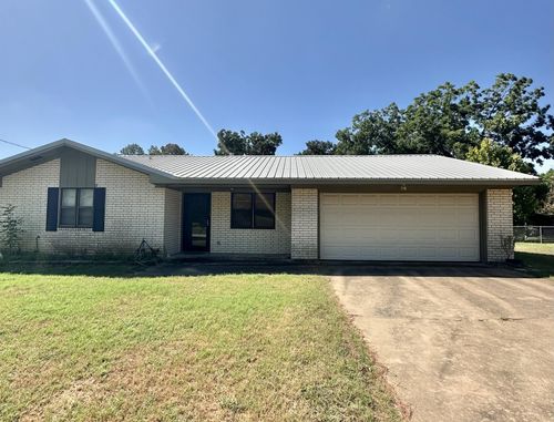 1204 E Stone, Brenham, TX, 77833 | Card Image