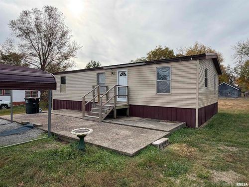 507 Wortby St, Odin, IL, 62870-1197 | Card Image