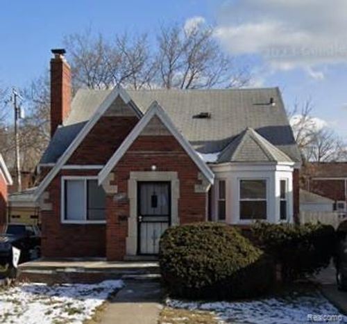 10590 Beaconsfield St, Detroit, MI, 48224-1736 | Card Image