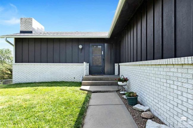 5921 Sharm Dr, House other with 3 bedrooms, 2 bathrooms and null parking in Manhattan KS | Image 7