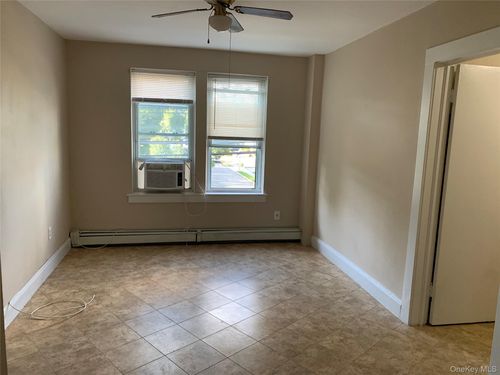 apt-c5-51 Smith St, Merrick, NY, 11566-3469 | Card Image