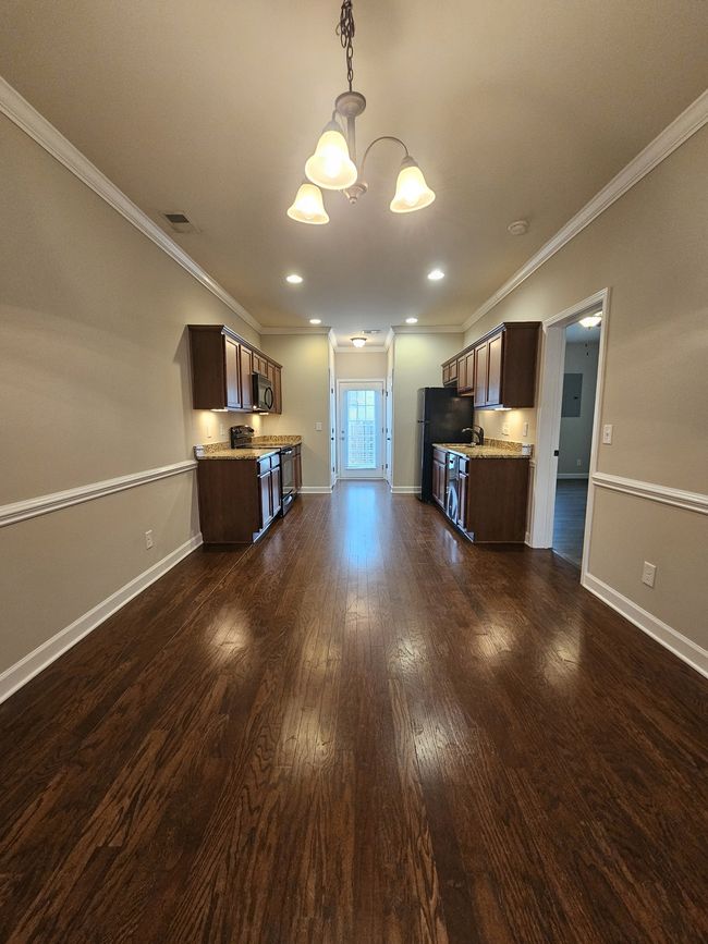 APT-111 - 1040 Charlie Daniels Pkwy, Condo with 2 bedrooms, 2 bathrooms and 2 parking in Mount Juliet TN | Image 7