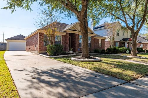 1423 Sand Lake Ln, Richmond, TX, 77407-6951 | Card Image