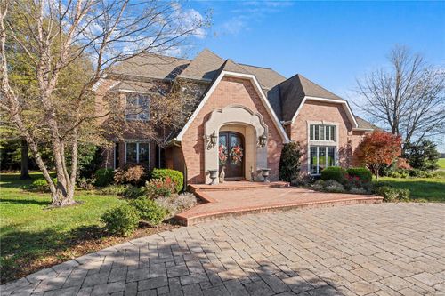 328 S Ann Dr, Charleston, MO, 63834-9333 | Card Image