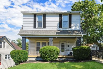 3317 Hill St, House other with 3 bedrooms, 1 bathrooms and null parking in Munhall PA | Image 2