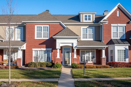 1204 Middlebury Dr, Westfield, IN, 46074-8375 | Card Image