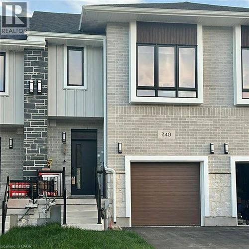 240 Greengate Rd, Guelph, ON, N1H1P2 | Card Image