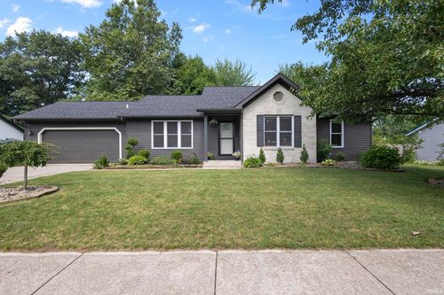 1004 Hidden Meadow Ln, Middlebury, IN, 46540-9224 | Card Image