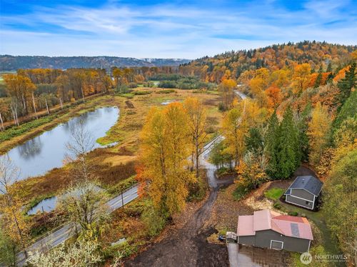 10304 296th Ave Ne, Carnation, WA, 98014-9009 | Card Image