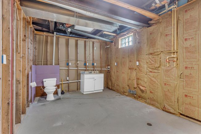 17430 Us Highway 12, House other with 2 bedrooms, 3 bathrooms and null parking in Cement City MI | Image 36