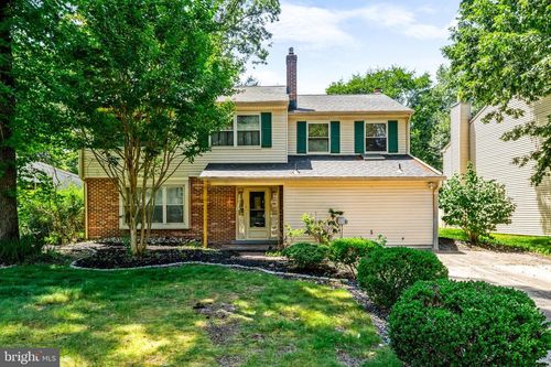 63 Lakeside Dr, MARLTON, NJ, 08053-2704 | Card Image