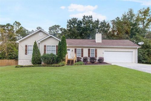 251 Eagle Watch Dr, Carrollton, GA, 30117-4942 | Card Image