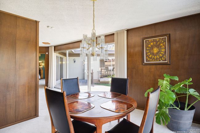 225 Carolwood Dr, House other with 3 bedrooms, 2 bathrooms and null parking in Castle Hills TX | Image 15