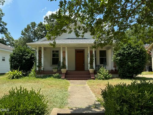 3129 Stanhope Ave, Raleigh, NC, 27607-5423 | Card Image