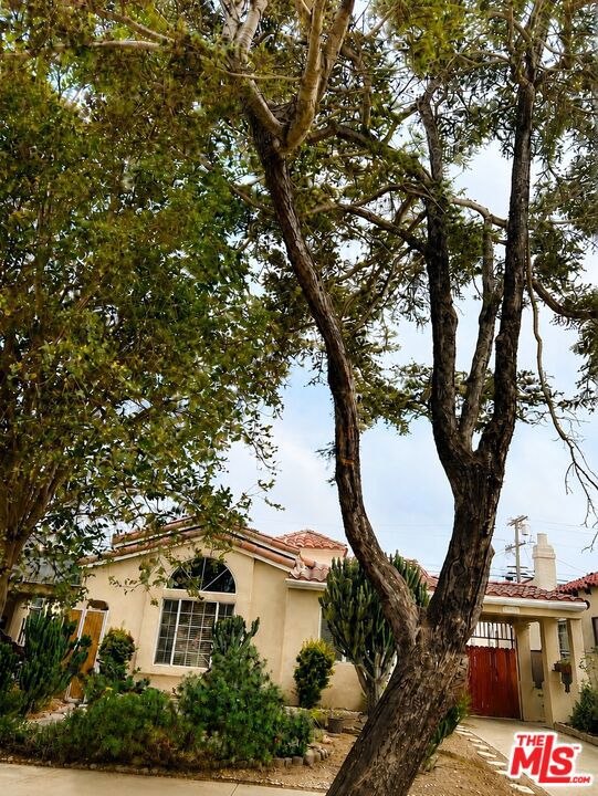Residential in Los Angeles