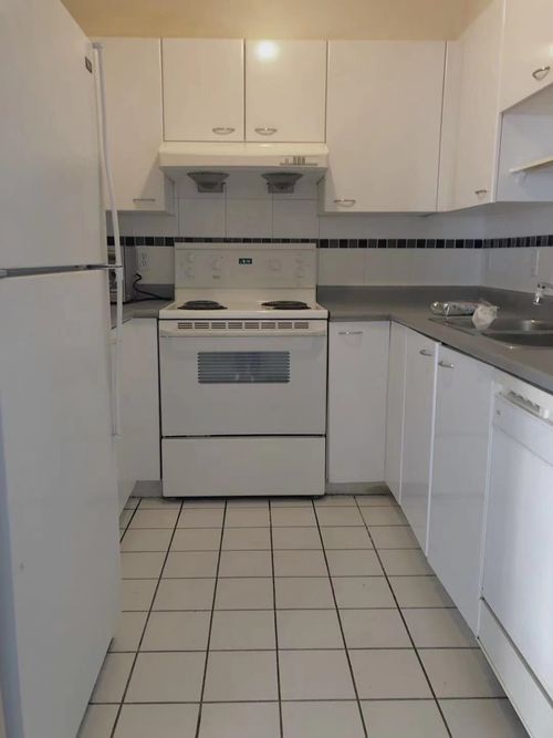 7680 Granville Avenue, Richmond, BC, V6Y4B9 | Card Image