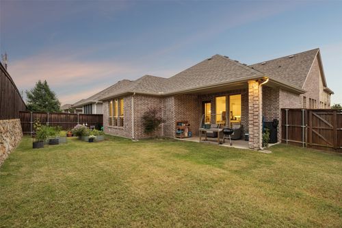 7507 Coronado Dr, Rowlett, TX, 75088-6327 | Card Image