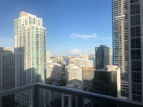 2910-1050 Brickell Ave, Miami, FL, 33131-3945 | Card Image