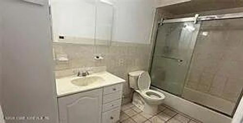 1-523 Willow Road E, Staten Island, NY, 10314 | Card Image