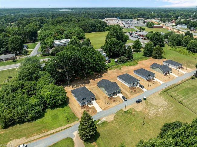 3145 Chapel St, House other with 3 bedrooms, 2 bathrooms and null parking in Walkertown NC | Image 38