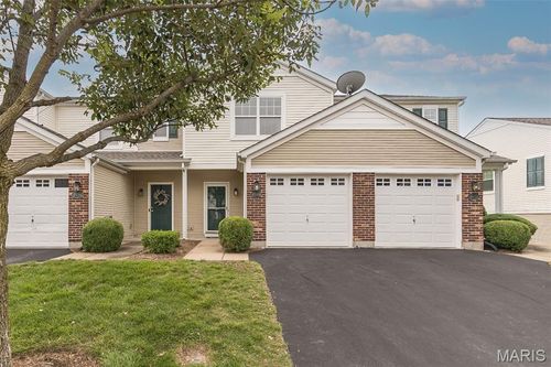 4934 Heritage Heights Cir, Hazelwood, MO, 63042-1595 | Card Image