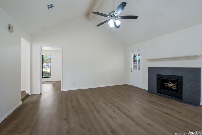 1390 Misty Ln, House other with 3 bedrooms, 2 bathrooms and null parking in Spring Branch TX | Image 5