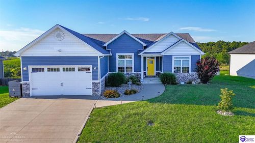116 Carriage Hills Ln, Elizabethtown, KY, 42701-4414 | Card Image