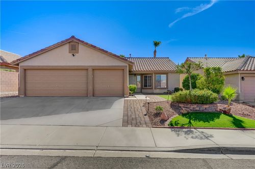 907 Pigeon Forge Ave, Henderson, NV, 89015-5816 | Card Image