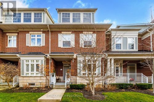13 Compass Way, Mississauga, ON, L5G4T8 | Card Image